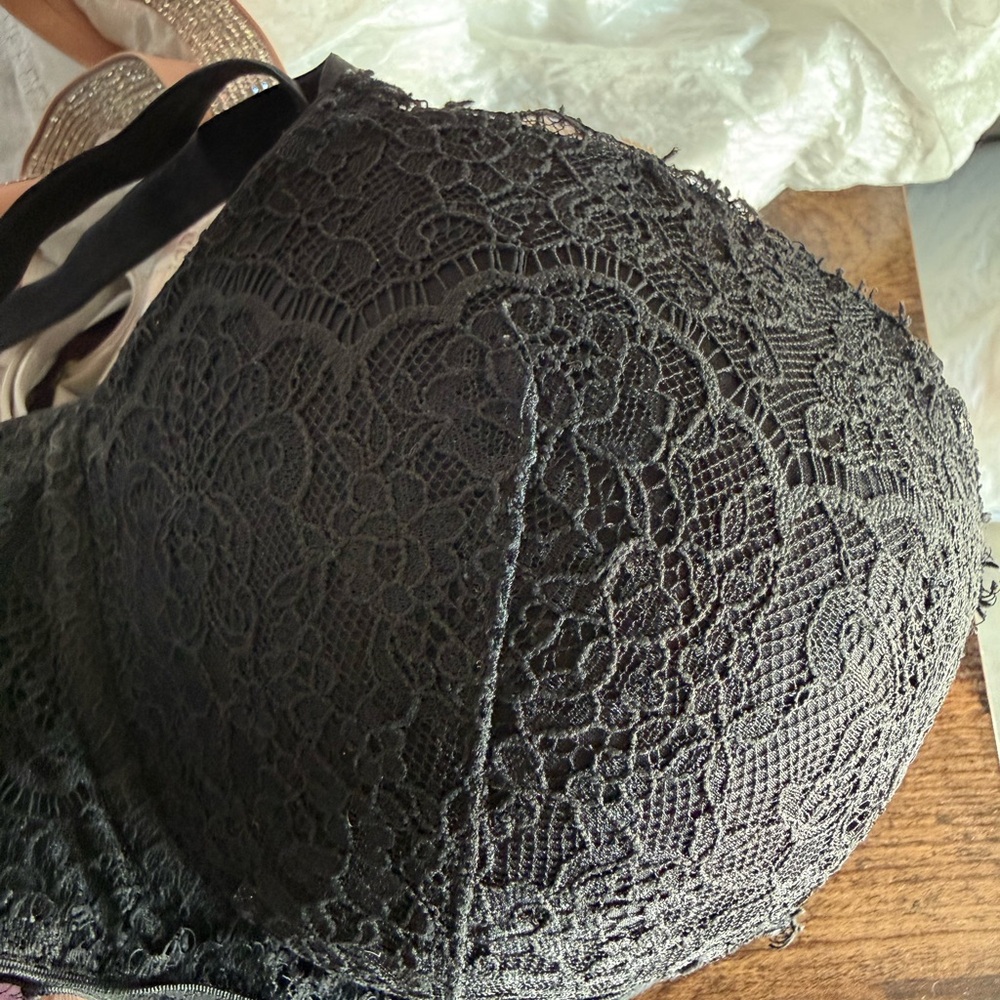 Victoria's Secret Black Lace Molded Bra